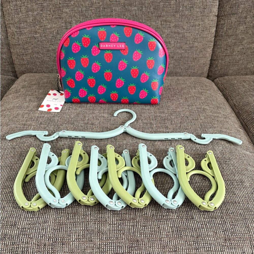 NWT Dabney Lee Cosmetic/Toiletry Bag & 8 Folding Hangars